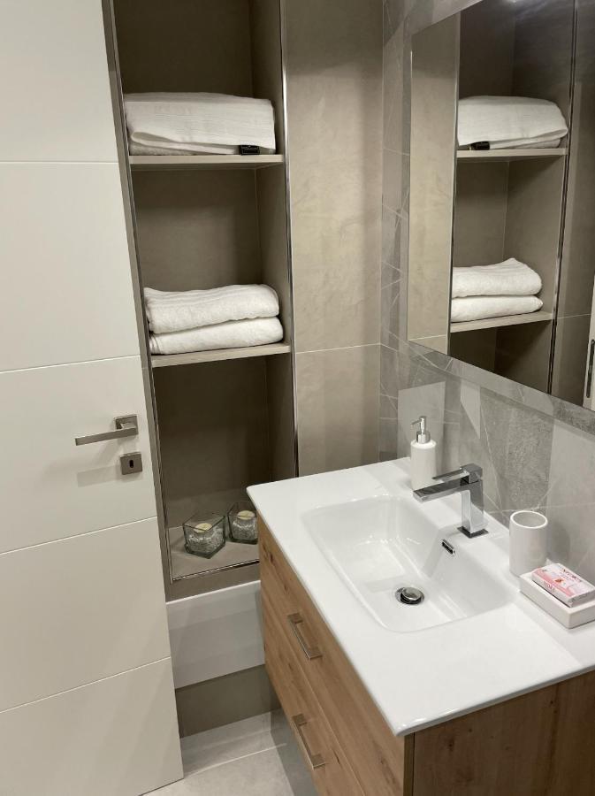 Varese Apartment Εξωτερικό φωτογραφία