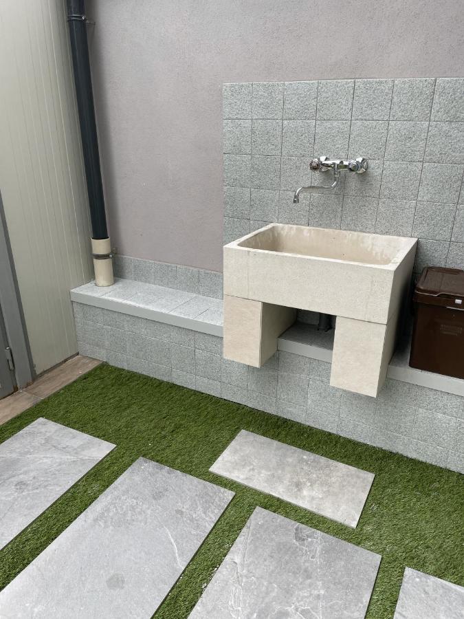 Varese Apartment Εξωτερικό φωτογραφία