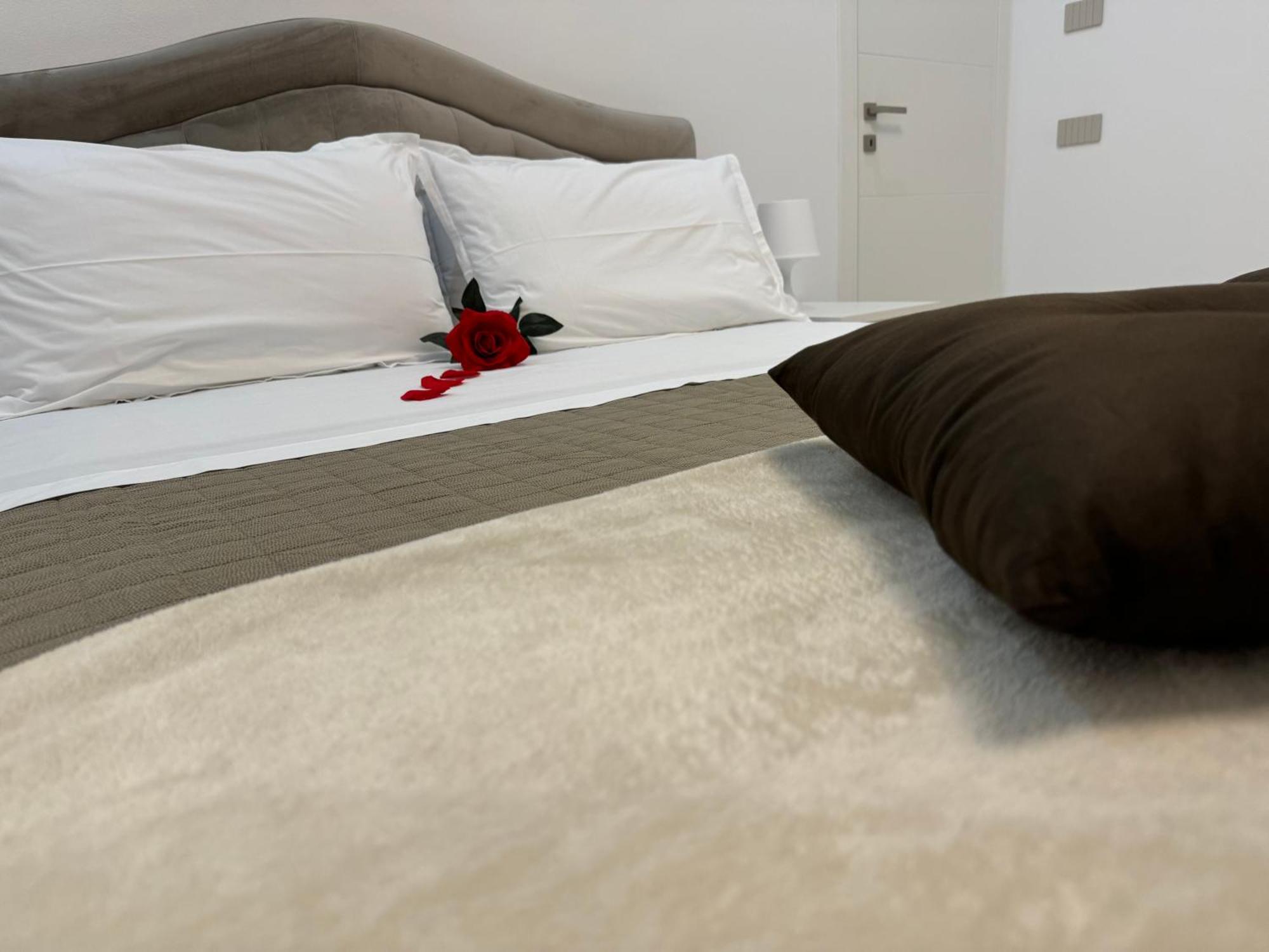 Varese Apartment Εξωτερικό φωτογραφία
